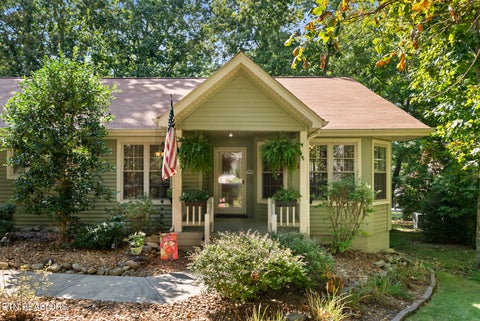 Photo of 25 Overlook Terrace, Crossville, TN 38558 (MLS # 1356281)