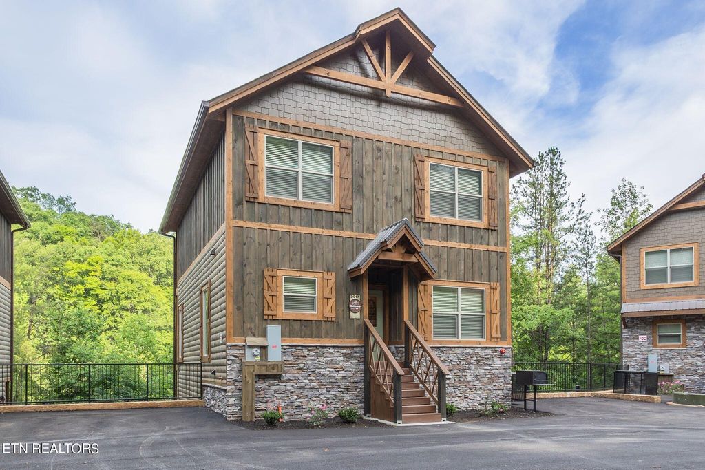 Photo of 2017 Myrtle Way Way #Lot 8, Pigeon Forge, TN 37863 (MLS # 1270605)