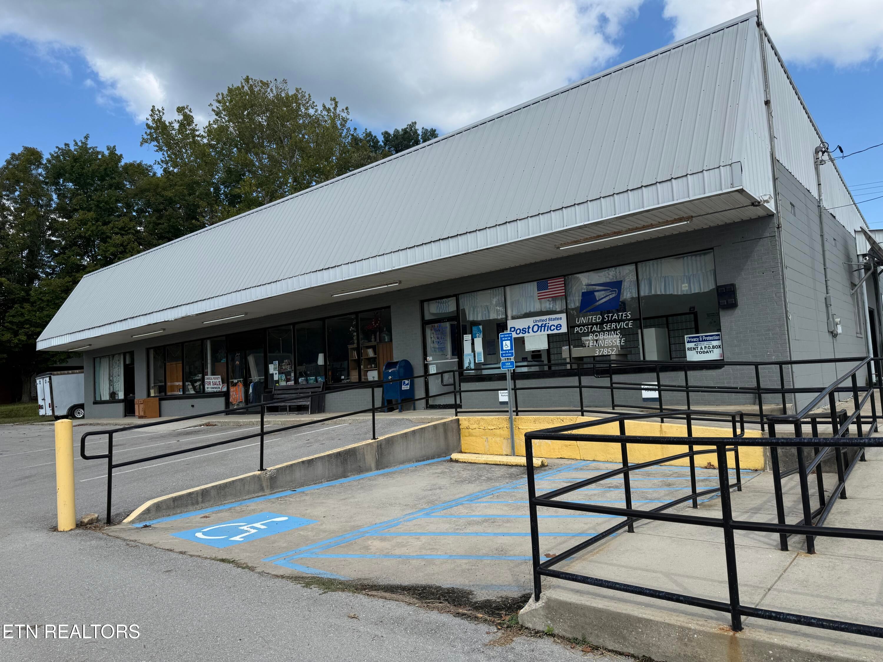 5900 Scott Hwy