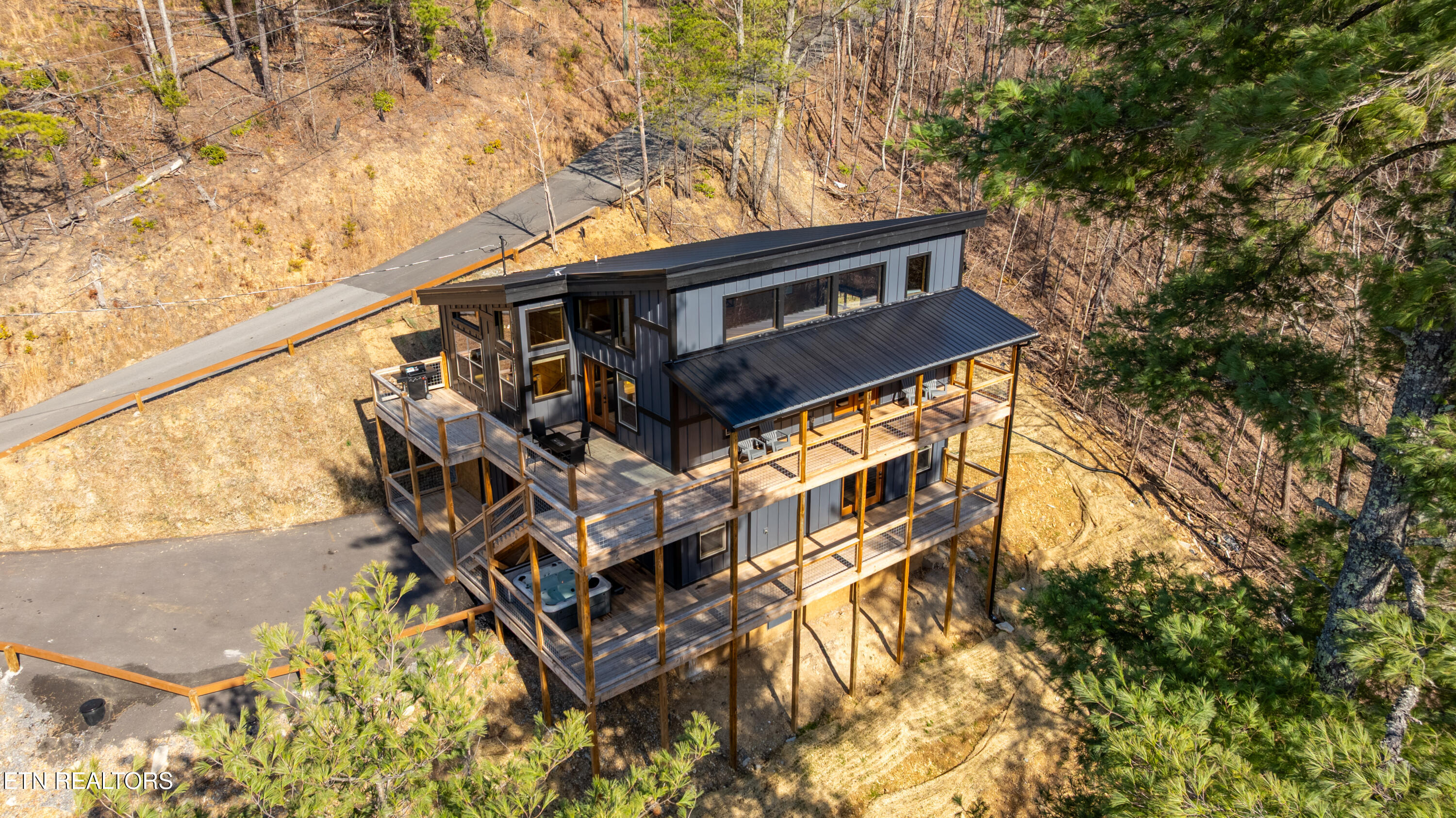 3265 Emerald Springs Loop