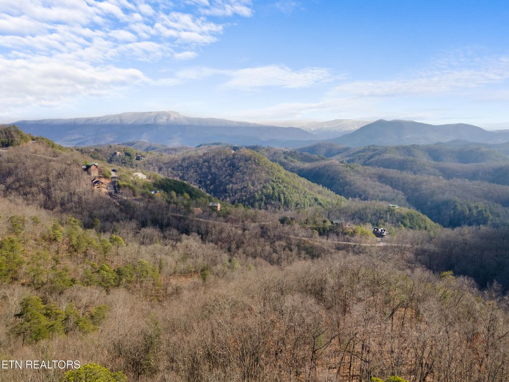 Photo of 0 Harmony Hill Lane, Sevierville, TN 37862 (MLS # 1314853)