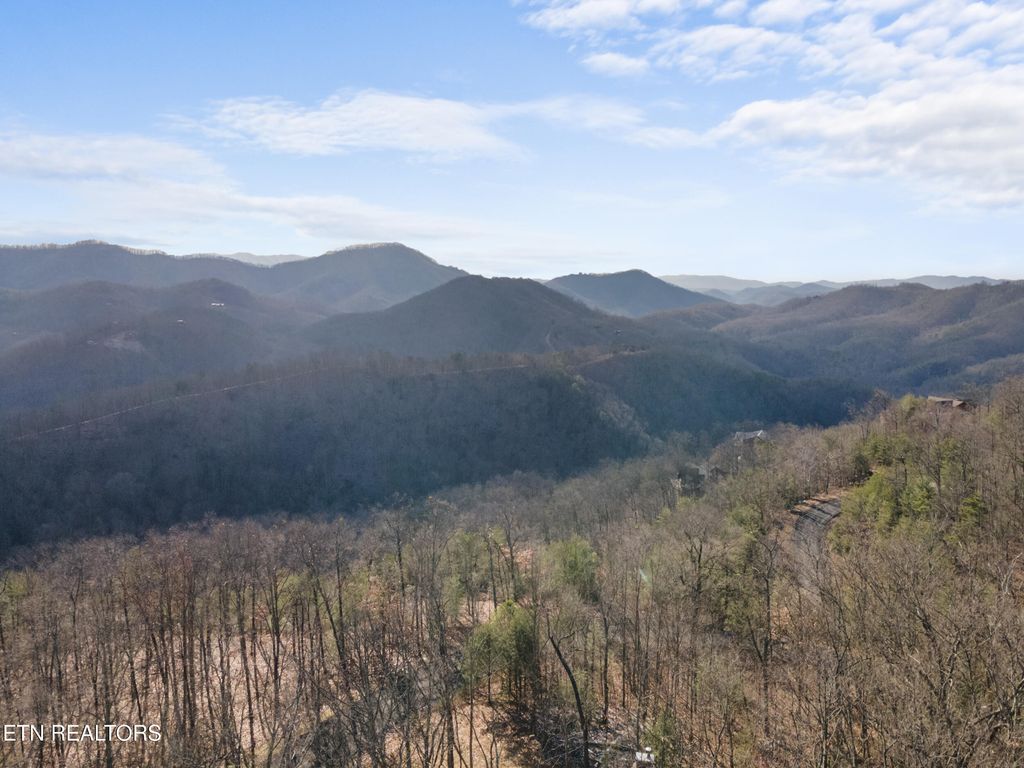 Photo of 0 Harmony Hill Lane, Sevierville, TN 37862 (MLS # 1314853)