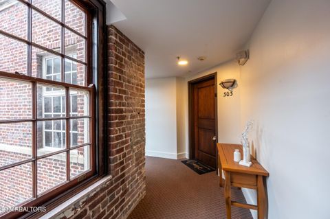 Tiny photo for 535 Locust Drive St #303, Knoxville, TN 37902 (MLS # 1321971)