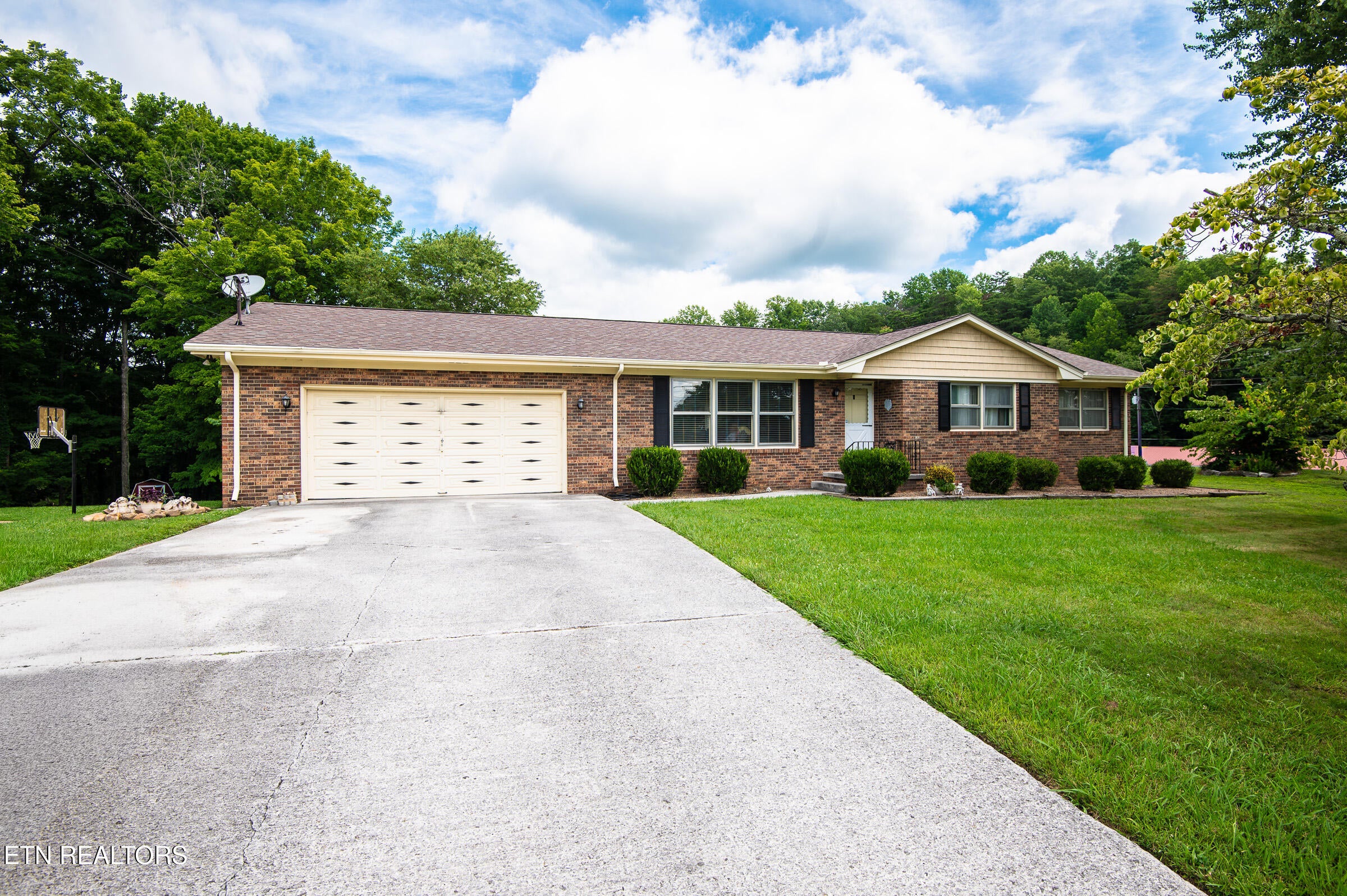 101 Westwood Drive