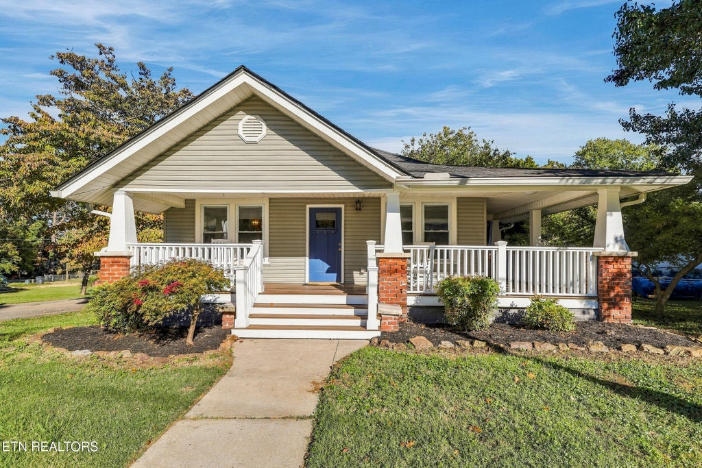 Photo of 3100 Sevier Ave, Knoxville, TN 37920 (MLS # 1359358)