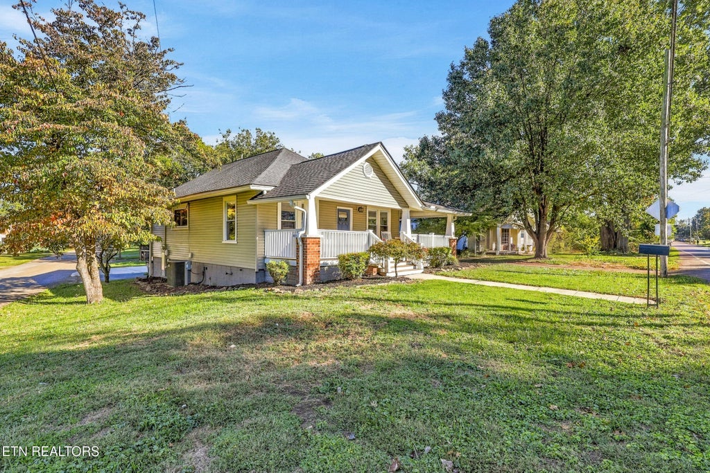 Photo of 3100 Sevier Ave, Knoxville, TN 37920 (MLS # 1359358)