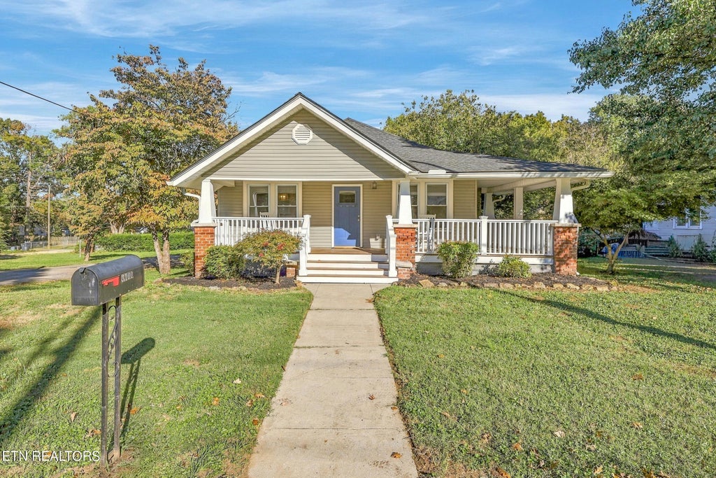 Photo of 3100 Sevier Ave, Knoxville, TN 37920 (MLS # 1359358)