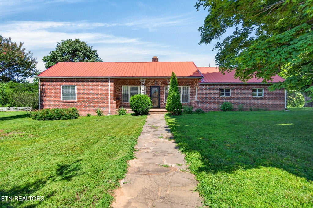 Photo of 11034 Old Hwy 28, Pikeville, TN 37367 (MLS # 1347823)