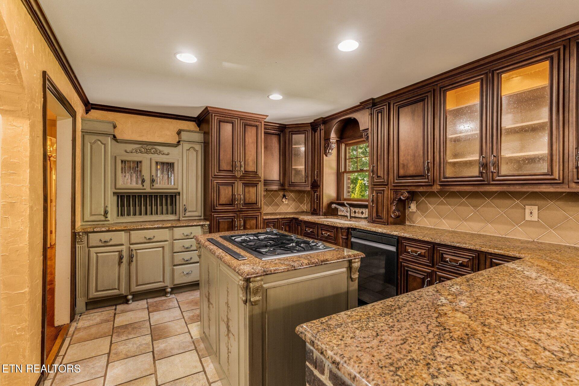 158 County Road 444