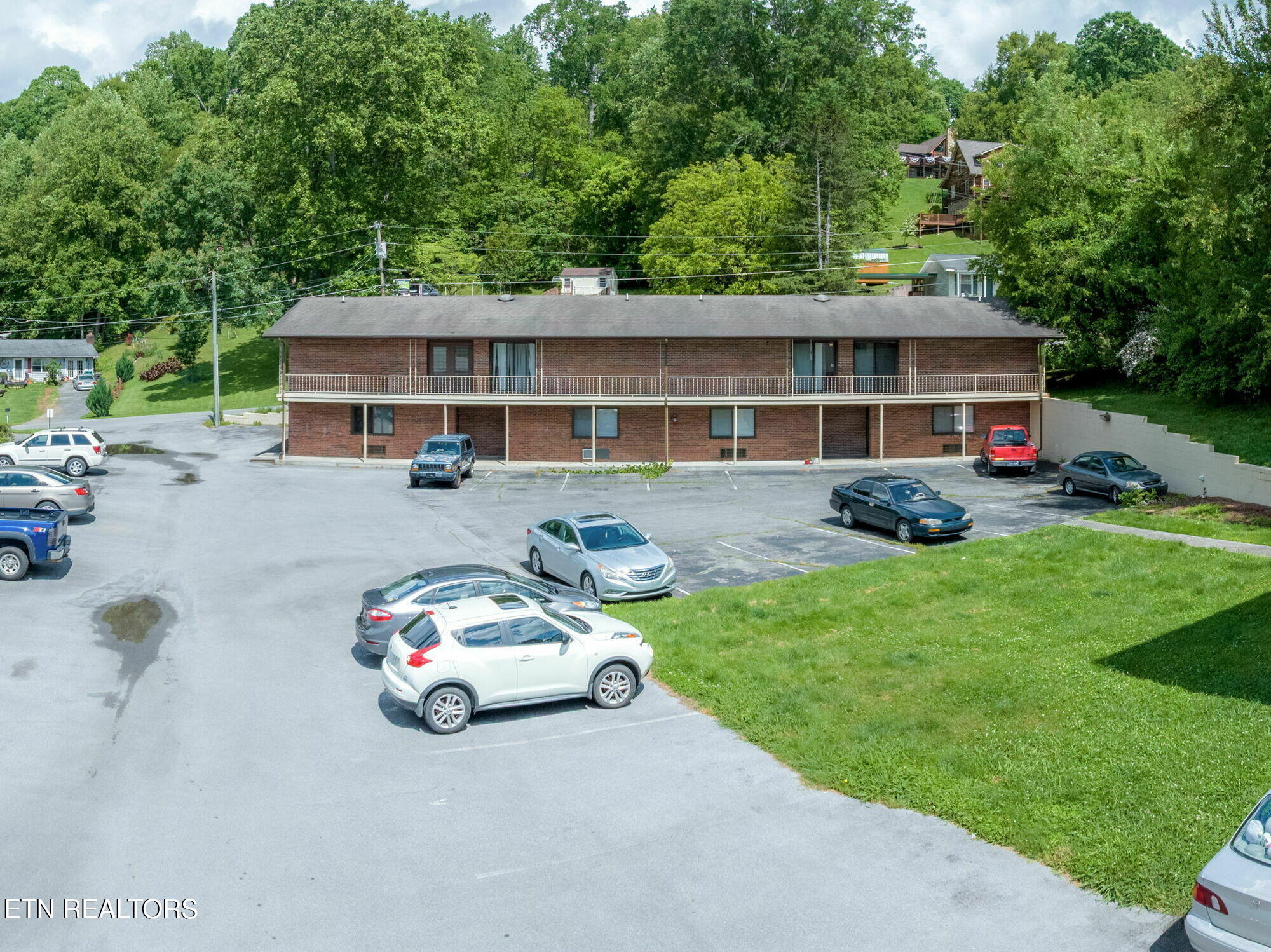 80 Jones Rd