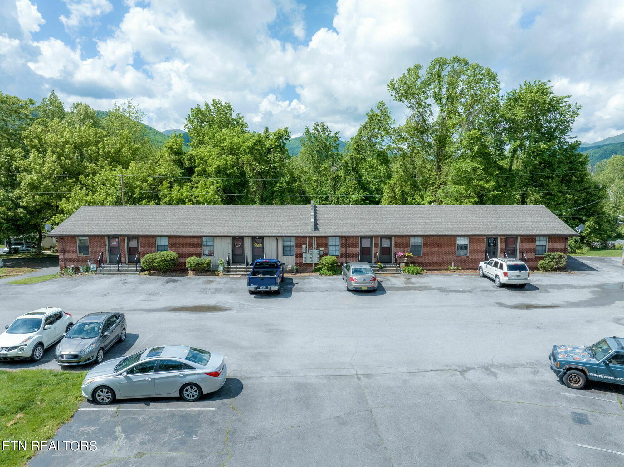 80 Jones Rd