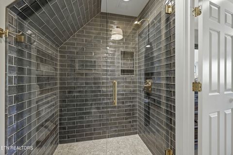 Tiny photo for 3410 Lake View Drive, Knoxville, TN 37919 (MLS # 1340591)