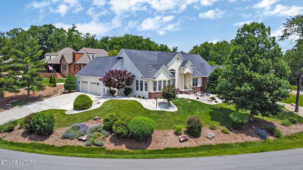 Photo of 19 Camden Court, Crossville, TN 38558 (MLS # 1291152)