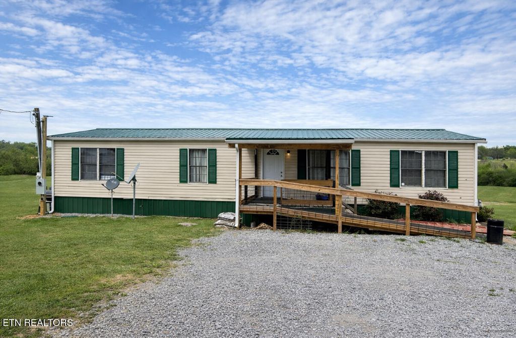 Photo of 273 Thompson Rd, Madisonville, TN 37354 (MLS # 1337207)