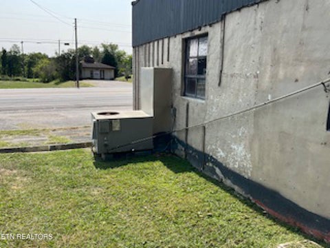 Tiny photo for 19421 Alberta St, Oneida, TN 37841 (MLS # 1357561)