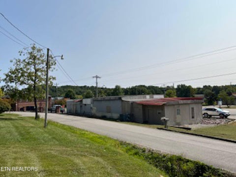 Tiny photo for 19421 Alberta St, Oneida, TN 37841 (MLS # 1357561)