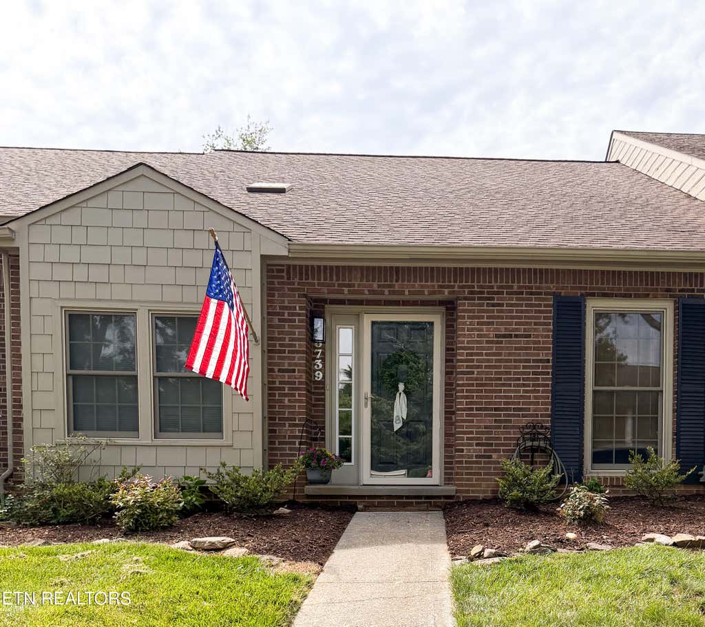 Photo of 8739 Wimbledon Drive #7, Knoxville, TN 37923 (MLS # 1345128)