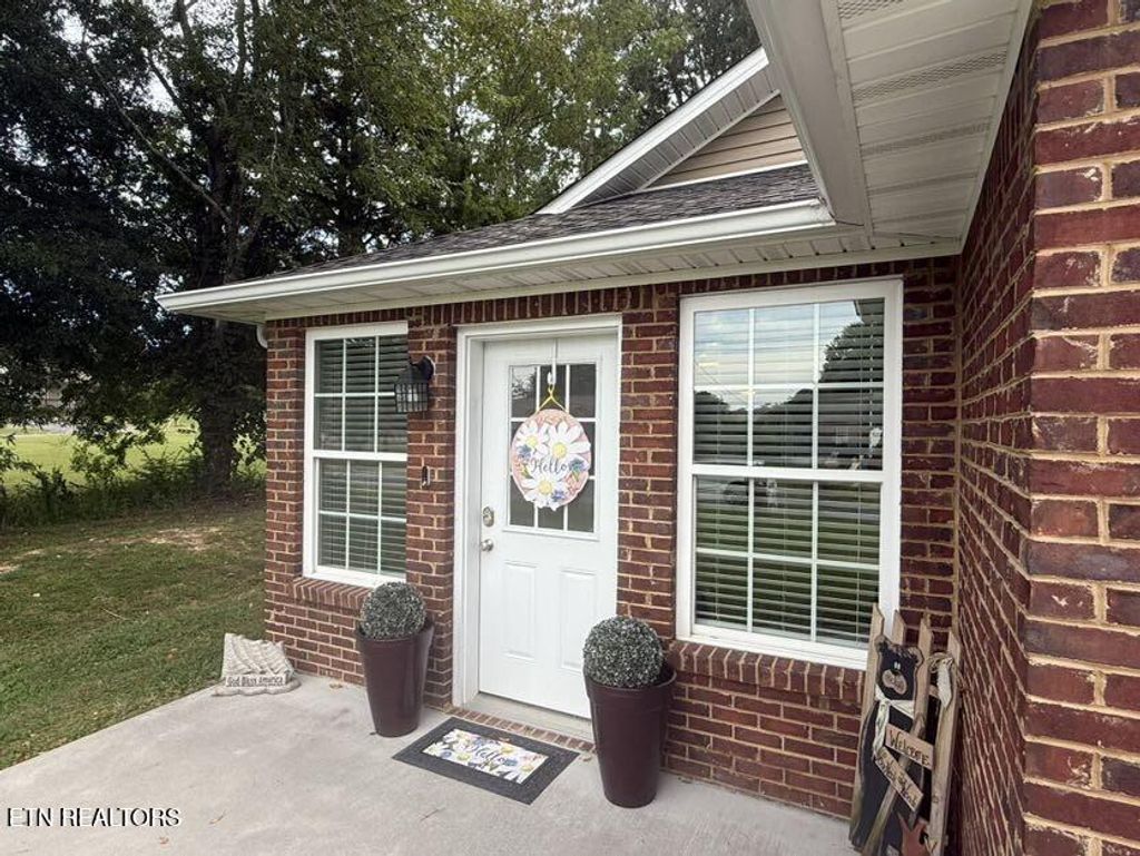 Photo of 1100 Barker Drive, White Pine, TN 37890 (MLS # 1314151)