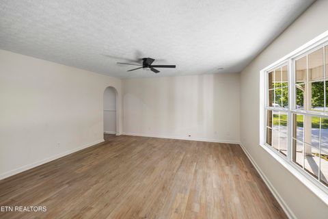 Tiny photo for 768 Northview Drive, Kodak, TN 37764 (MLS # 1340933)