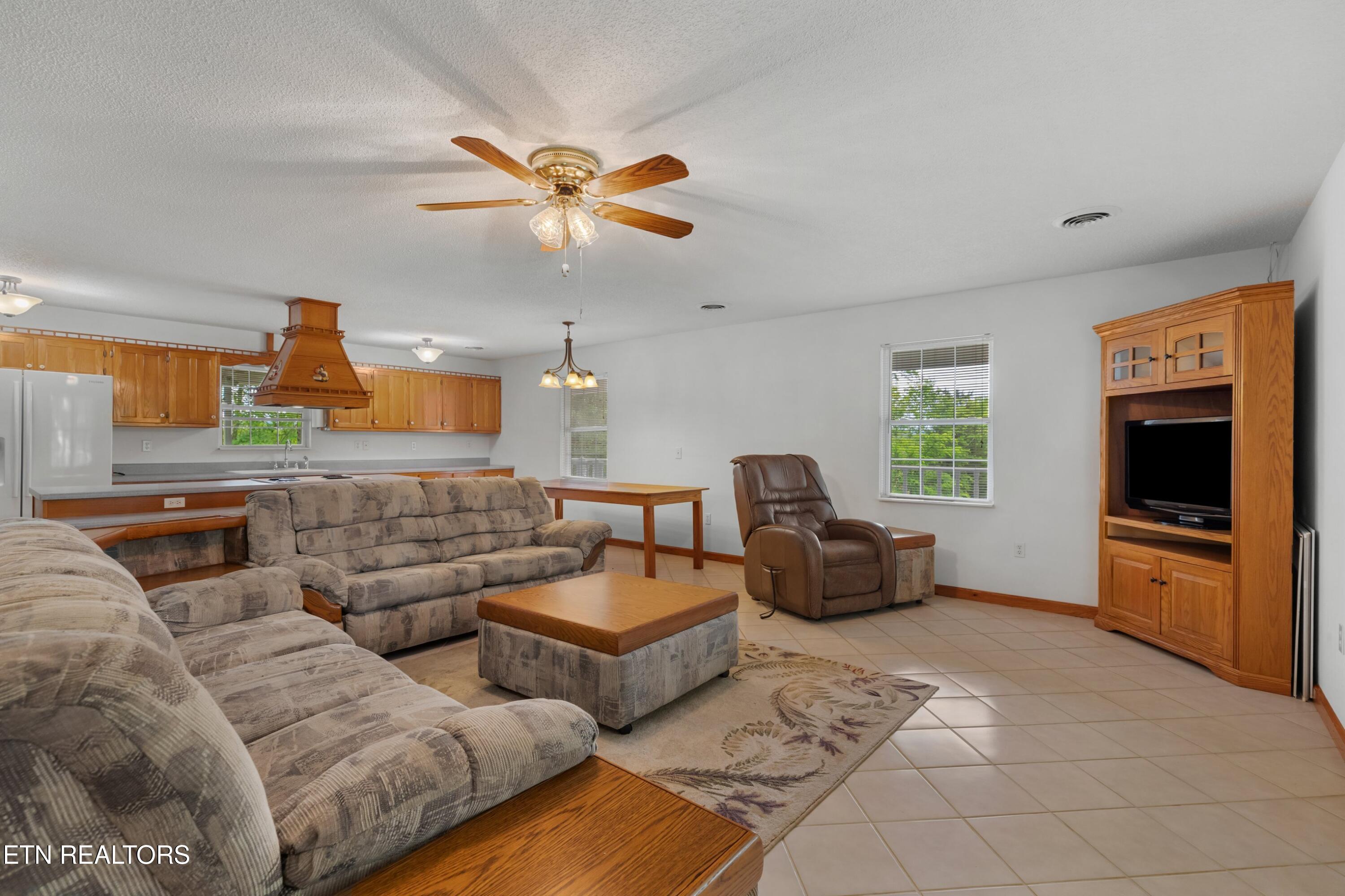 670 Bulls Gap St Clair Rd