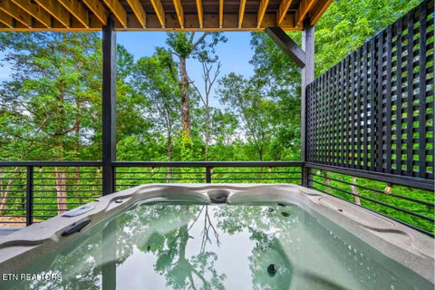 Tiny photo for 422 Compass Point Way, Sevierville, TN 37876 (MLS # 1360368)