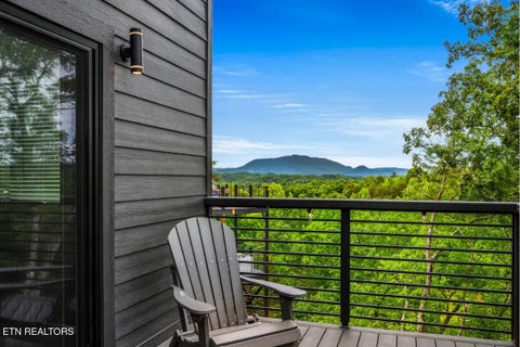 Tiny photo for 422 Compass Point Way, Sevierville, TN 37876 (MLS # 1360368)