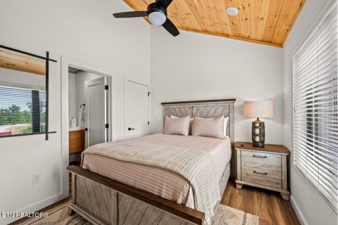 Tiny photo for 422 Compass Point Way, Sevierville, TN 37876 (MLS # 1360368)