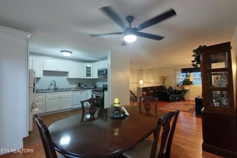 Tiny photo for 725 Robertsville Rd, Oak Ridge, TN 37830 (MLS # 1328026)