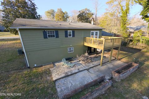 Tiny photo for 725 Robertsville Rd, Oak Ridge, TN 37830 (MLS # 1328026)