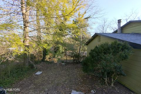 Tiny photo for 725 Robertsville Rd, Oak Ridge, TN 37830 (MLS # 1328026)