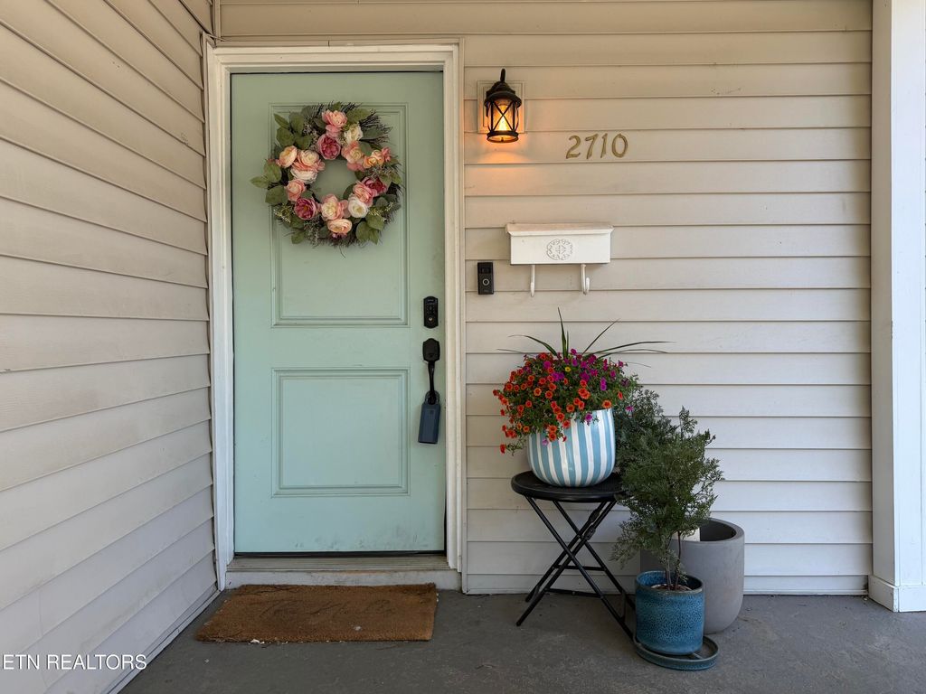 Photo of 2710 Copeland St, Knoxville, TN 37917 (MLS # 1336589)