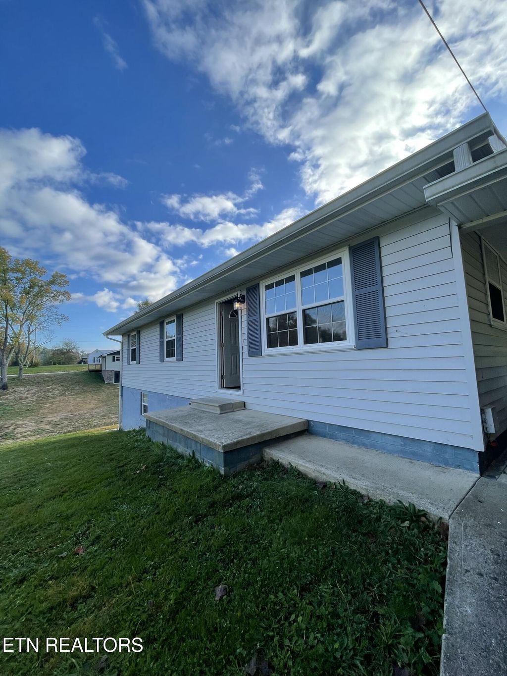 Photo of 306 N Ridge Ave, Rockwood, TN 37854 (MLS # 1323405)