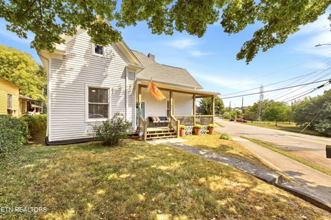 Tiny photo for 1437 Grainger Ave, Knoxville, TN 37917 (MLS # 1359362)