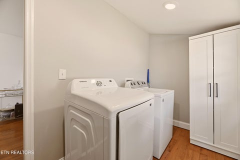 Tiny photo for 1437 Grainger Ave, Knoxville, TN 37917 (MLS # 1359362)