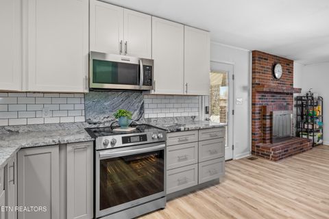 Tiny photo for 323 W Ridgecrest Drive, Kingston, TN 37763 (MLS # 1320981)