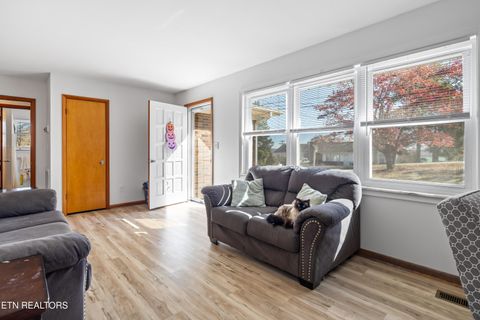 Tiny photo for 323 W Ridgecrest Drive, Kingston, TN 37763 (MLS # 1320981)