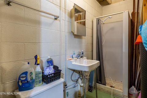 Tiny photo for 323 W Ridgecrest Drive, Kingston, TN 37763 (MLS # 1320981)