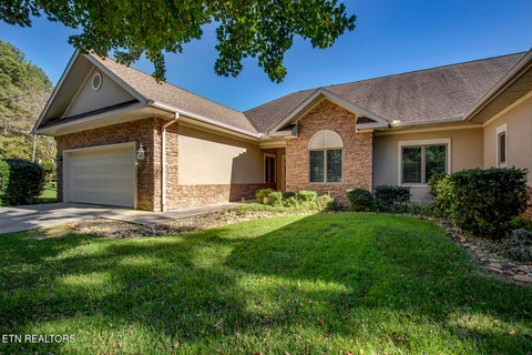 Tiny photo for 231 Tanasi Lagoon Drive, Loudon, TN 37774 (MLS # 1359934)