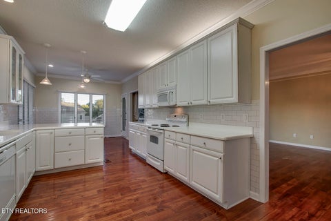 Tiny photo for 231 Tanasi Lagoon Drive, Loudon, TN 37774 (MLS # 1359934)