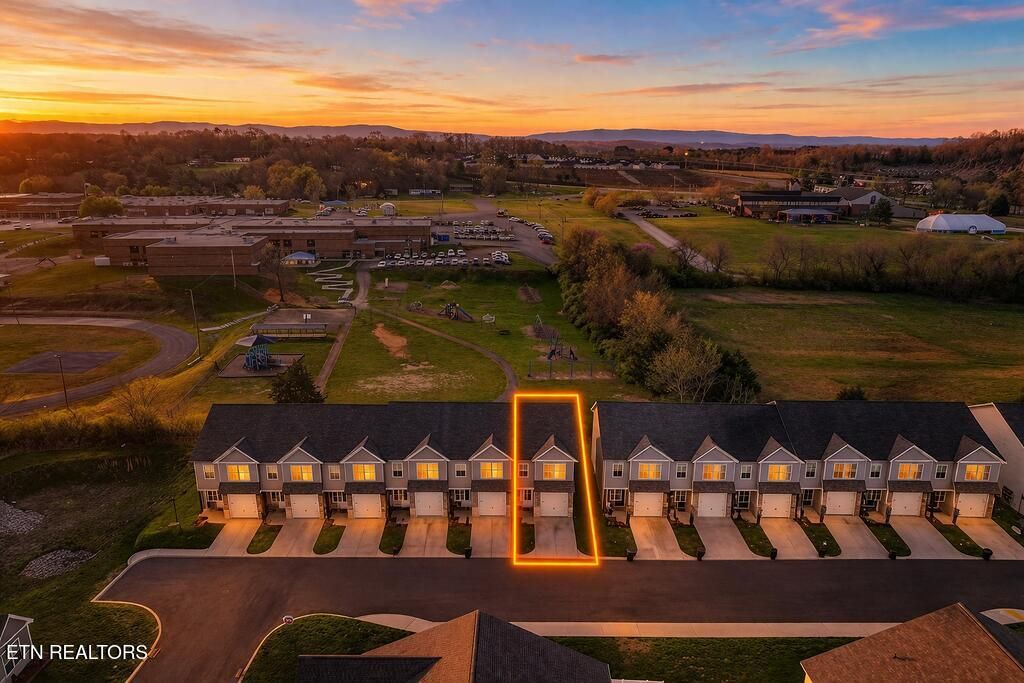 Photo of 402 Judson Way, Lenoir City, TN 37771 (MLS # 1334125)