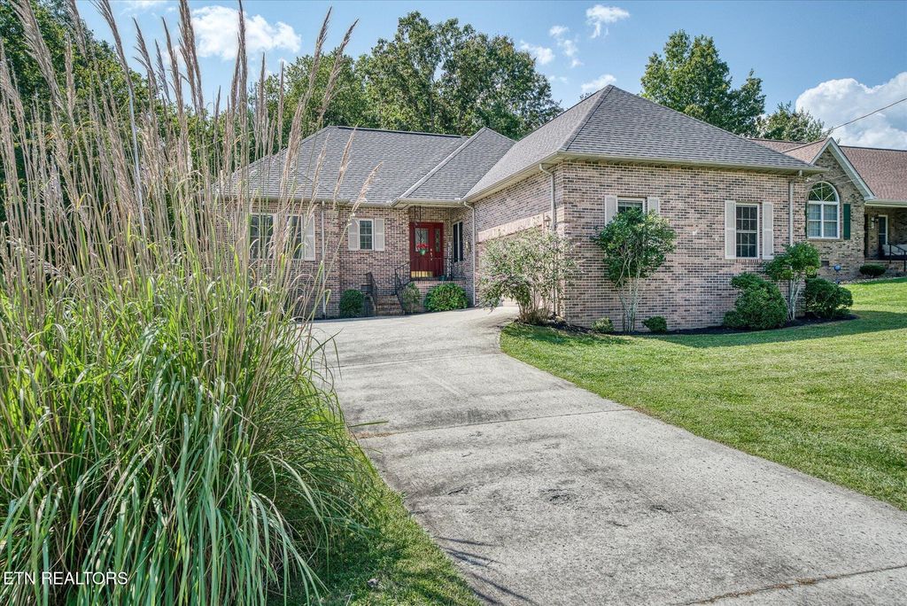 Photo of 145 Forest Hill Drive, Crossville, TN 38558 (MLS # 1315271)