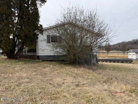 Tiny photo for 300 Lakeview Circle, Bean Station, TN 37708 (MLS # 1329735)