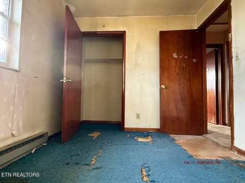 Tiny photo for 300 Lakeview Circle, Bean Station, TN 37708 (MLS # 1329735)