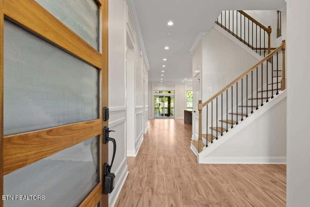 Photo of 407 Elohi Place, Loudon, TN 37774 (MLS # 1343565)
