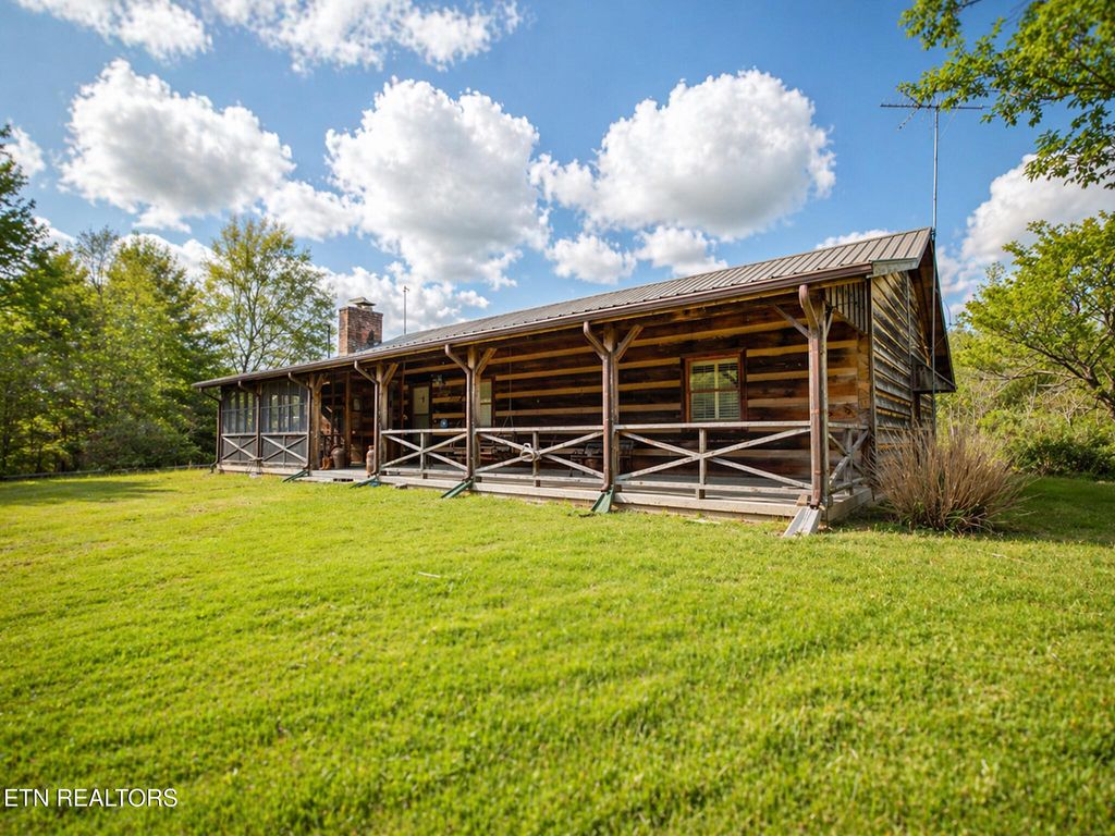 Photo of 116 Old Doc Rogers Rd, Tellico Plains, TN 37385 (MLS # 1337417)