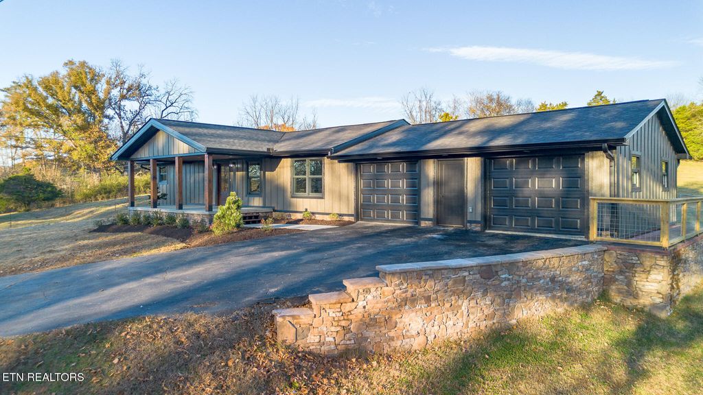 Photo of 1437 Beacon Rd Rd, Talbott, TN 37877 (MLS # 1322272)