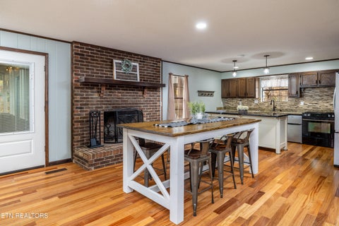Tiny photo for 147 County Road 576, Englewood, TN 37329 (MLS # 1359244)