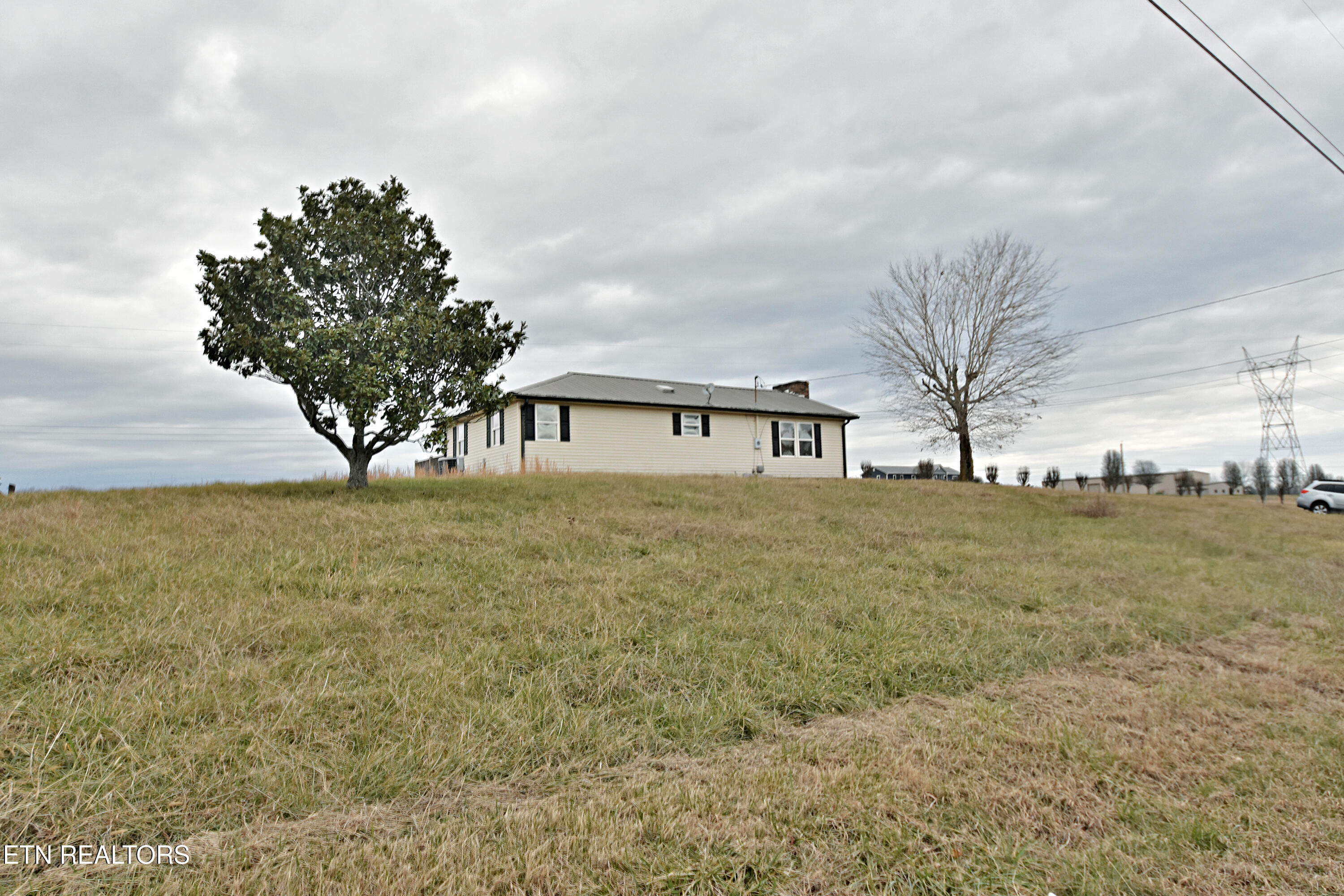 6005 Davis Ferry Rd