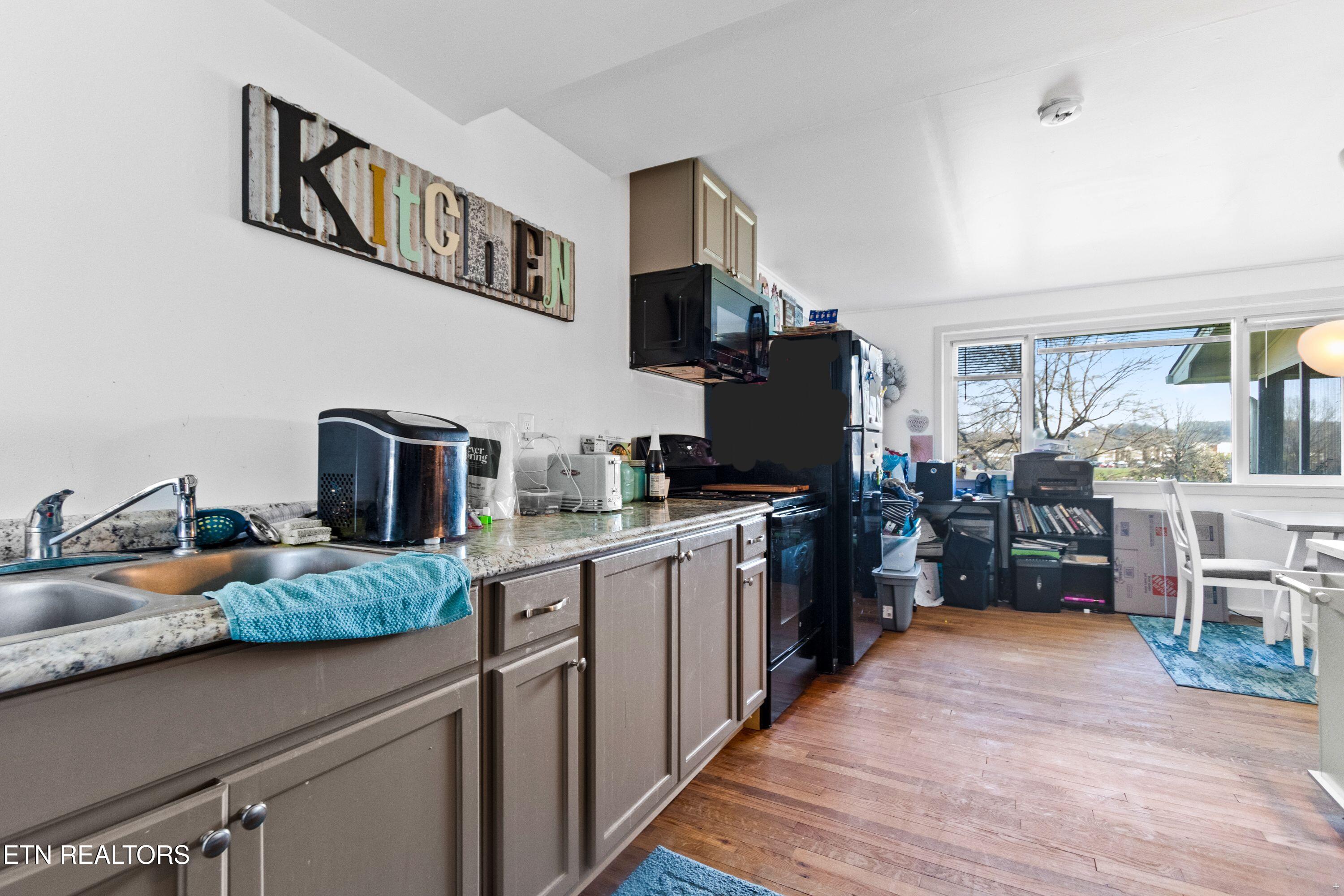 111 Vienna Rd