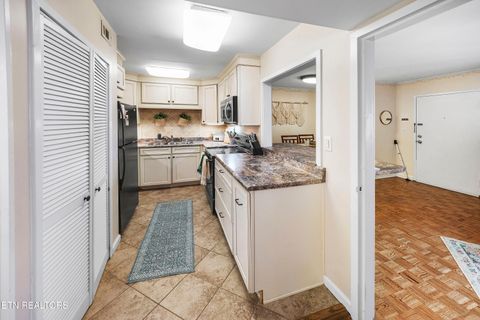 Tiny photo for 1800 Terrace Ave #14, Knoxville, TN 37916 (MLS # 1325317)